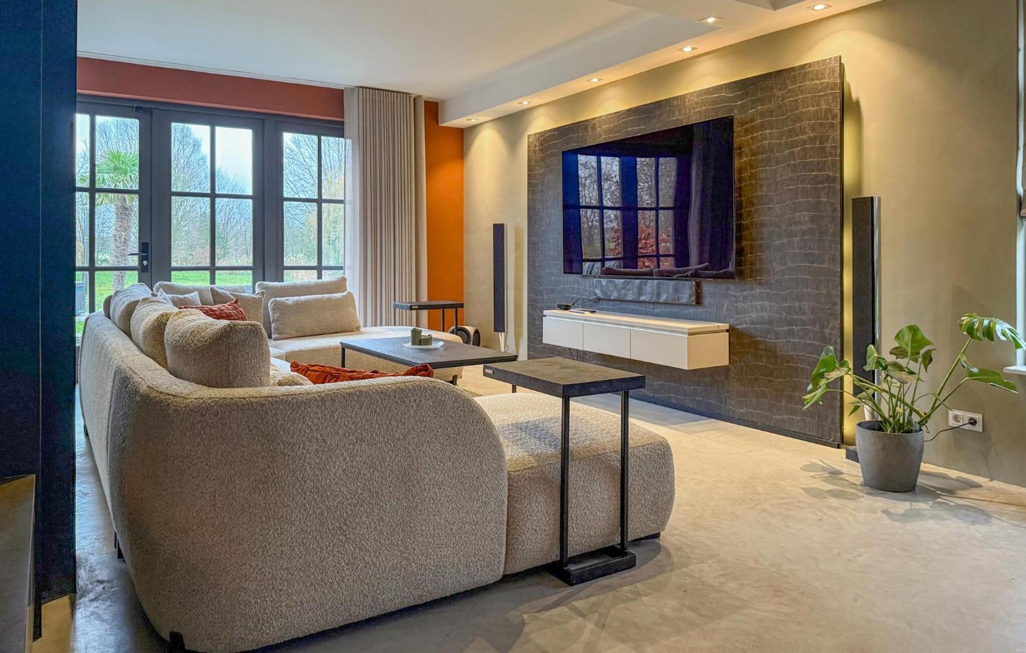 Beautiful Home In Son En Breugel With House A Panoramic View Exterior foto